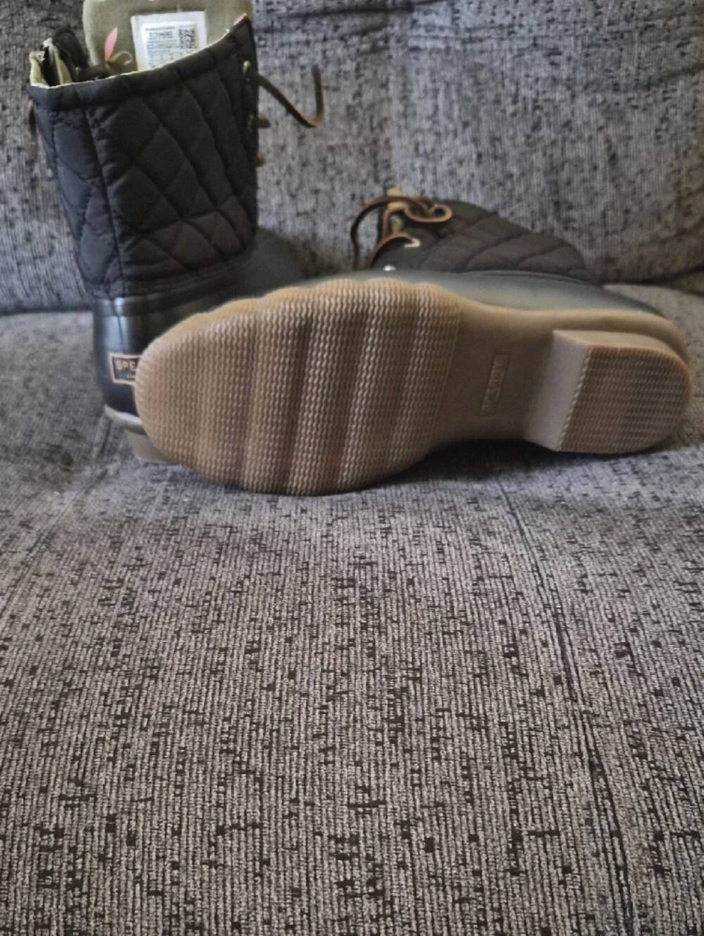 Sperry used sole boots